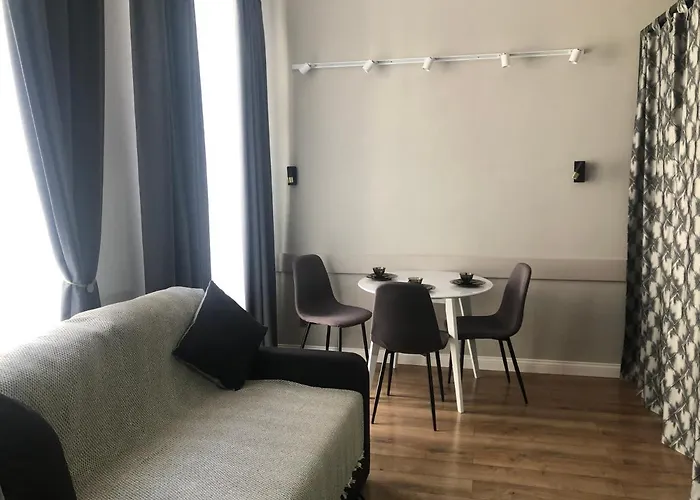 Centre Silver Apartman Odessza